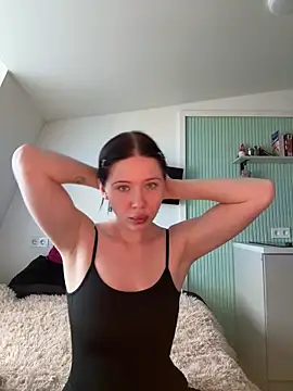 darckkitten online show from 21, 4, 2026