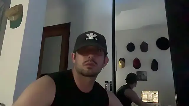 MathiasBellucci online show from 21, 4, 2026