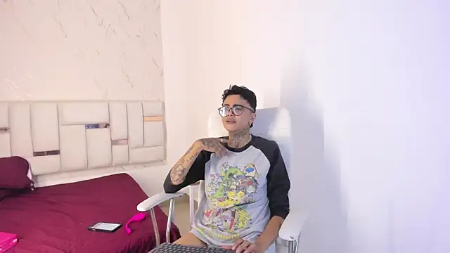 Snapshot of Antony_D_ossa chatting on 31, 7, 2026 Antony D ossa online show from 31, 7, 2026