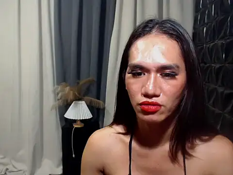 Snapshot of Queen_Haliyah chatting on 16, 5, 2026 Queen Haliyah online show from 16, 5, 2026