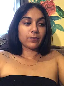 Snapshot of amira1348 chatting on 1, 8, 2026 amira1348 online show from 1, 8, 2026
