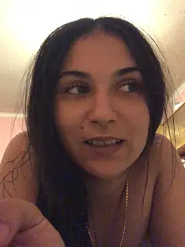 Snapshot of amira1348 chatting on 2, 8, 2026 amira1348 online show from 2, 8, 2026