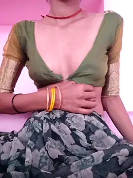 Snapshot of Vidhya_Balan143 chatting on 9, 5, 2026 Vidhya Balan143 online show from 9, 5, 2026