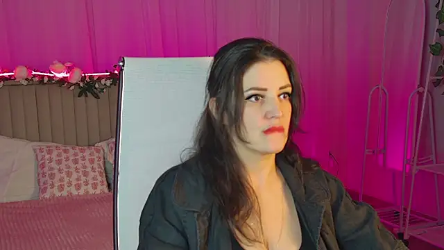Snapshot of AureliaVane chatting on 15, 5, 2026 AureliaVane online show from 15, 5, 2026