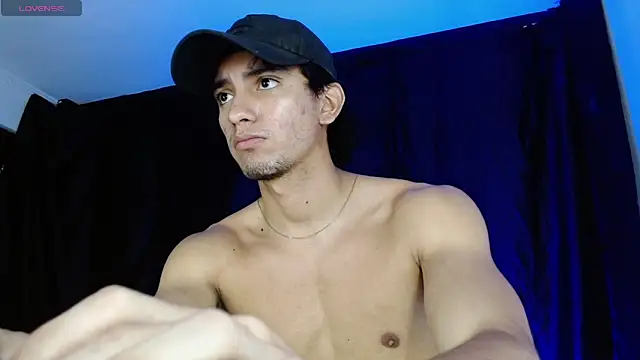 Snapshot of dante_18cm_ chatting on 15, 5, 2026 dante 18cm online show from 15, 5, 2026