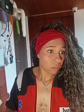 Snapshot of Ivon_C chatting on 3, 7, 2026 Ivon C online show from 3, 7, 2026