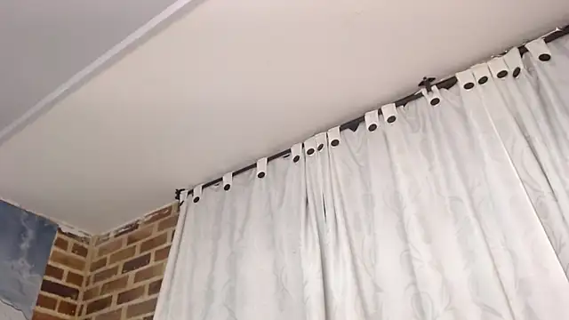 ailyn-28 online show from 23, 4, 2026