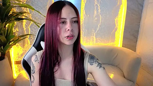 luciatp online show from 22, 4, 2026