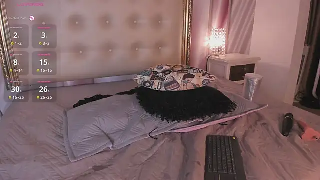 Snapshot of scarleettdoll chatting on 23, 7, 2026 scarleettdoll online show from 23, 7, 2026