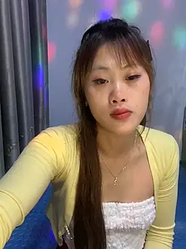 Snapshot of Ly-sexyy chatting on 22, 4, 2026 Ly-sexyy online show from 22, 4, 2026