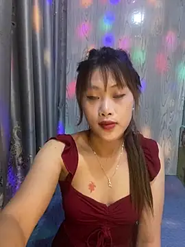 Snapshot of Ly-sexyy chatting on 24, 4, 2026 Ly-sexyy online show from 24, 4, 2026