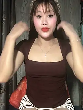 Snapshot of Ly-sexyy chatting on 19, 5, 2026 Ly-sexyy online show from 19, 5, 2026