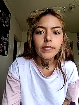 Snapshot of evafuckasd chatting on 19, 5, 2026 evafuckasd online show from 19, 5, 2026