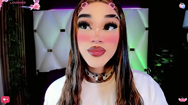 Snapshot of Camila_Vasquezz1 chatting on 6, 6, 2026 Camila Vasquezz1 online show from 6, 6, 2026