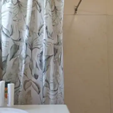 Shy guy 92 online show from 26, 4, 2026