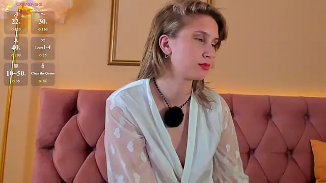Lilianadaniels online show from 7, 7, 2026