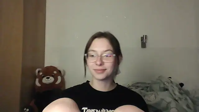Snapshot of JuicyErika chatting on 22, 5, 2026 JuicyErika online show from 22, 5, 2026