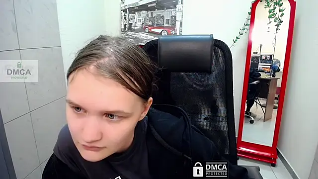 Snapshot of _donnaSia_ chatting on 9, 6, 2026 donnaSia online show from 9, 6, 2026