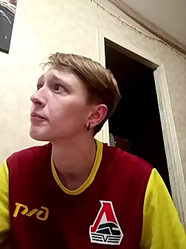  LindaMiller  online show from 10, 5, 2026
