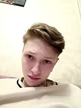  LindaMiller  online show from 31, 5, 2026