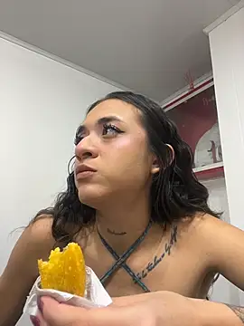 Snapshot of SinSirenXXX chatting on 23, 7, 2026 SinSirenXXX online show from 23, 7, 2026