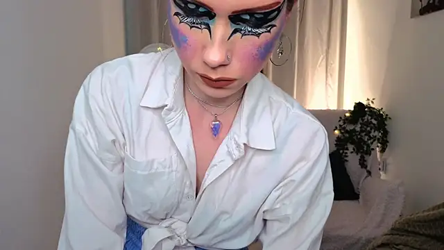 Snapshot of KarenRosee chatting on 14, 5, 2026 KarenRosee online show from 14, 5, 2026