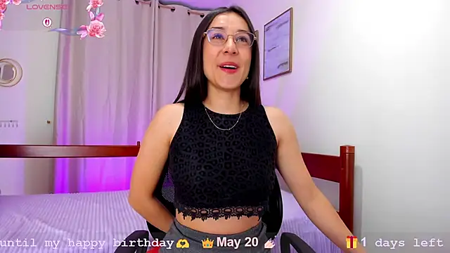 Snapshot of Elisabetta_Amour chatting on 19, 5, 2026 Elisabetta Amour online show from 19, 5, 2026