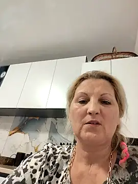 Divineblond online show from 25, 3, 2026