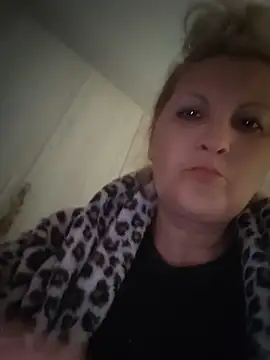 Divineblond online show from 19, 5, 2026