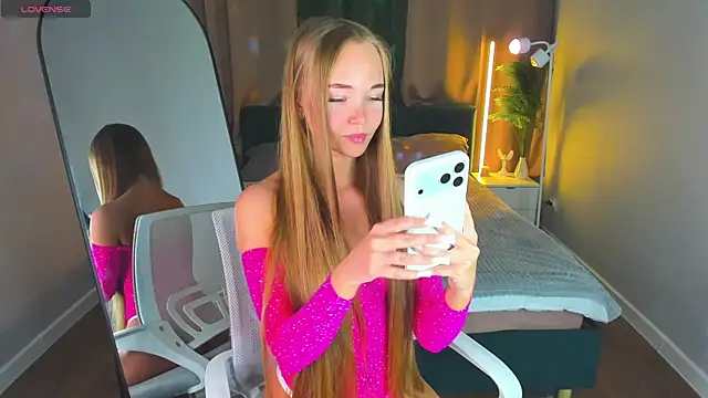 Snapshot of Milana_Sorrento chatting on 30, 5, 2026 Milana Sorrento online show from 30, 5, 2026