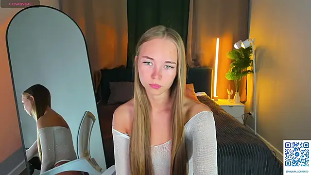 Snapshot of Milana_Sorrento chatting on 8, 6, 2026 Milana Sorrento online show from 8, 6, 2026