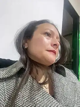Snapshot of SamiiContreras_ chatting on 28, 5, 2026 SamiiContreras online show from 28, 5, 2026
