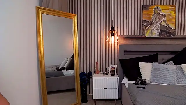 Snapshot of SofiaLace chatting on 13, 7, 2026 SofiaLace online show from 13, 7, 2026
