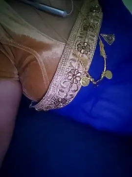 Snapshot of Call_Honey chatting on 14, 5, 2026 Call Honey online show from 14, 5, 2026