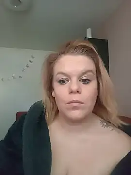 Snapshot of Maryquenn chatting on 20, 5, 2026 Maryquenn online show from 20, 5, 2026