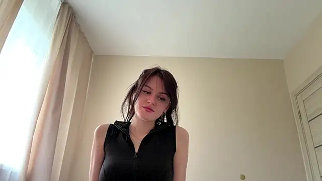 Snapshot of YourChristine chatting on 1, 5, 2026 YourChristine online show from 1, 5, 2026