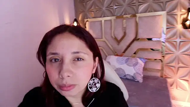 Snapshot of stephaniesun_ chatting on 18, 5, 2026 stephaniesun online show from 18, 5, 2026