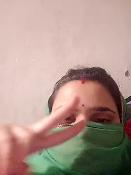 Snapshot of khushibaby85 chatting on 3, 5, 2026 khushibaby85 online show from 3, 5, 2026