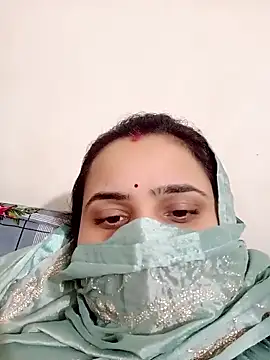 Snapshot of khushibaby85 chatting on 5, 5, 2026 khushibaby85 online show from 5, 5, 2026