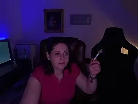 evelina danielle online show from 22, 4, 2026