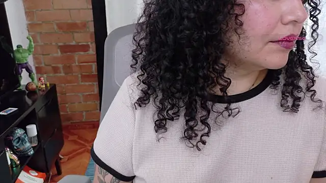 MissBronte online show from 23, 5, 2026