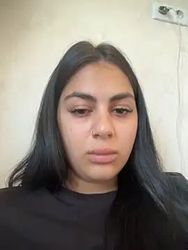 LilyLovell online show from 4, 6, 2026