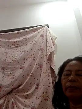 Snapshot of Maleta56 chatting on 8, 5, 2026 Maleta56 online show from 8, 5, 2026