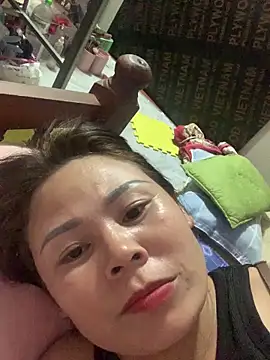 Snapshot of Helen-baby chatting on 17, 5, 2026 Helen-baby online show from 17, 5, 2026