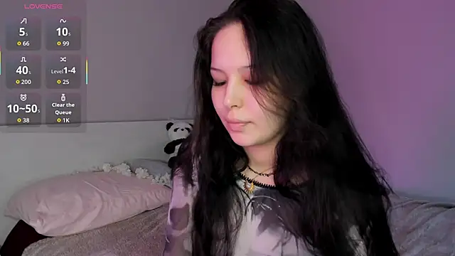 Snapshot of missinfull chatting on 10, 5, 2026 missinfull online show from 10, 5, 2026
