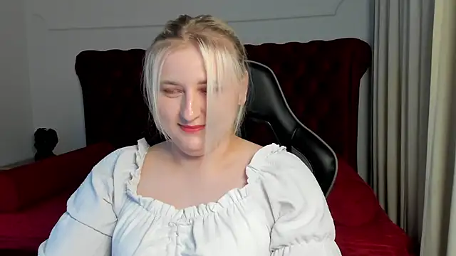 LioraArdyn online show from 21, 5, 2026