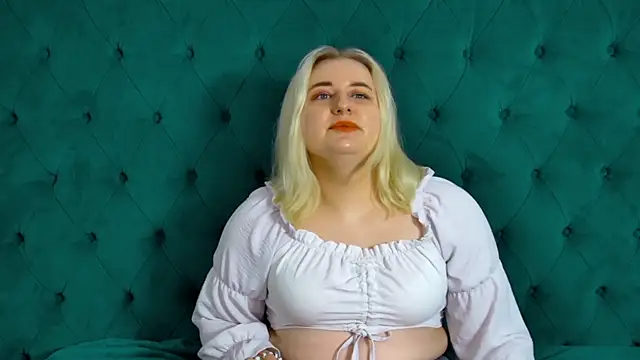 LioraArdyn online show from 24, 5, 2026
