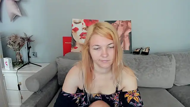 Snapshot of AnniShery chatting on 2, 6, 2026 AnniShery online show from 2, 6, 2026