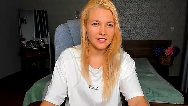 Snapshot of AnniShery chatting on 15, 7, 2026 AnniShery online show from 15, 7, 2026