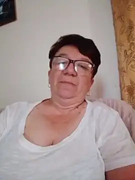 Snapshot of KetQueen101 chatting on 14, 6, 2026 KetQueen101 online show from 14, 6, 2026